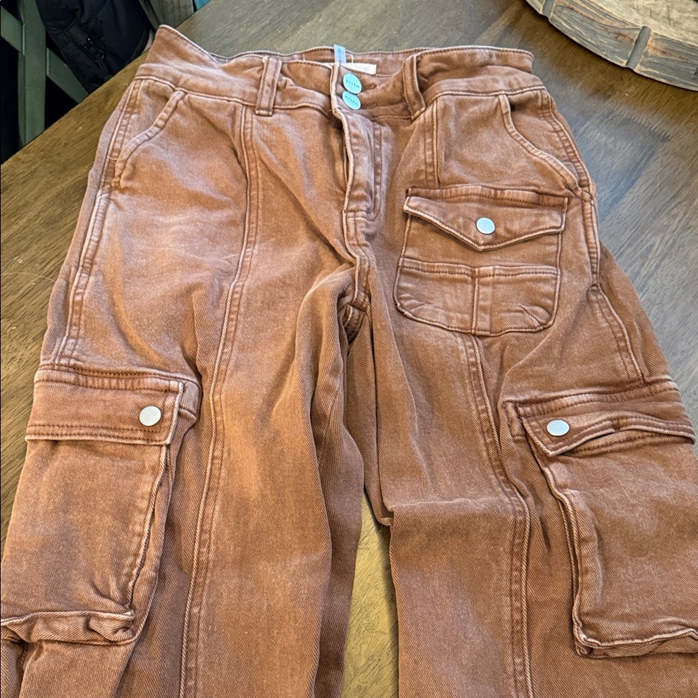 High-Rise Wide Leg Cargo Jeans in Rust Brown